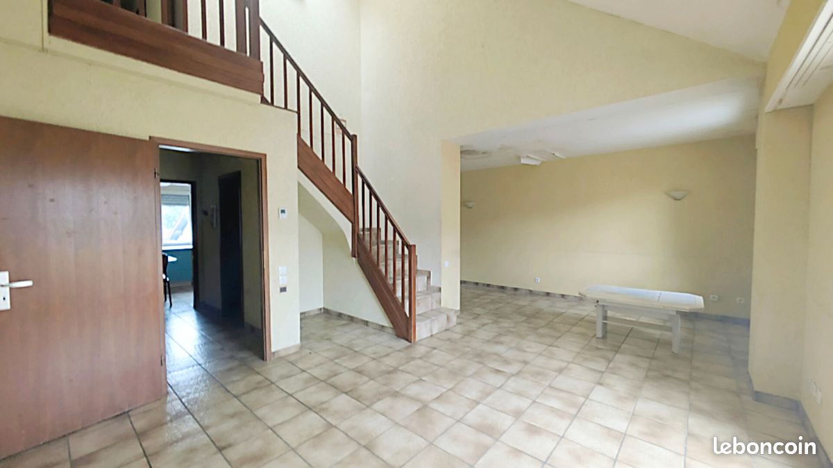 Appartement 5 pièces 115 m² · à Saint-Avold · 115 m² · 40 000 €