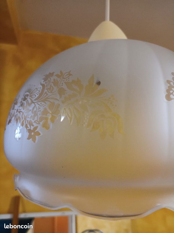 Lustre (image 2)