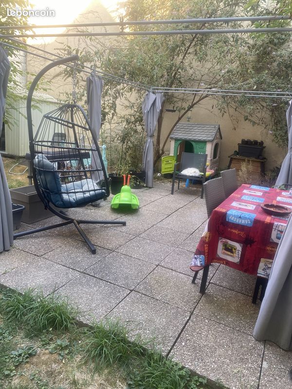 Appartement 3 pièces 62 m² · à Troyes · 62 m² · 610 €