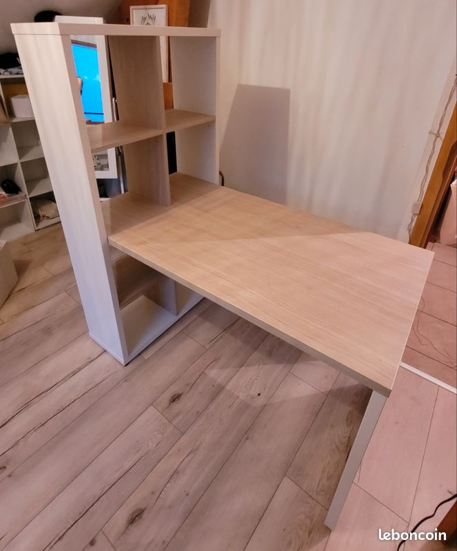 Bureau (image 2)