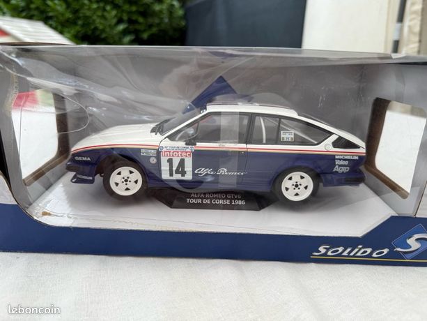 Modèle Réduit Solido 1/18 - ALFA ROMEO GTV6 Rallye Des Garrigues 1986, Bleu, Métal Et Plastique