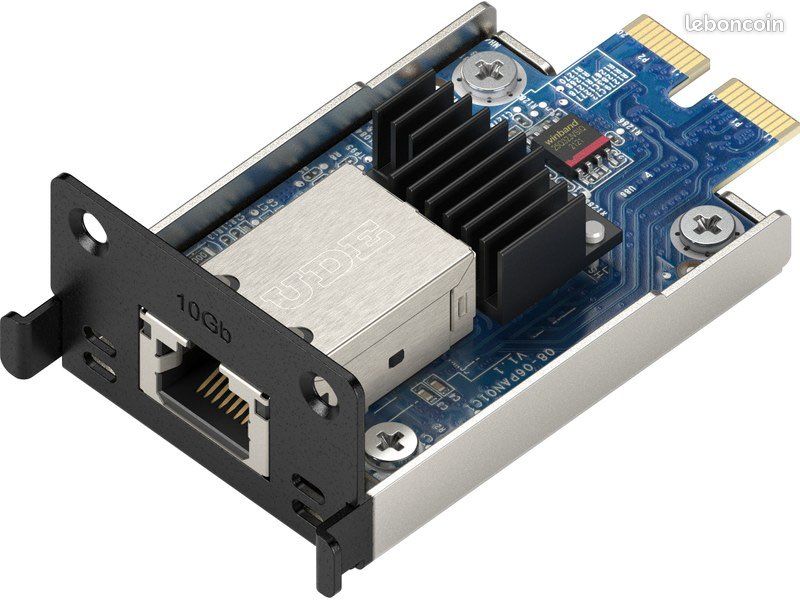 Ryzen R1600 Synology DS923+ est un boîtier 4 baies AMD Ryzen R1600 et 4 Go comme ...