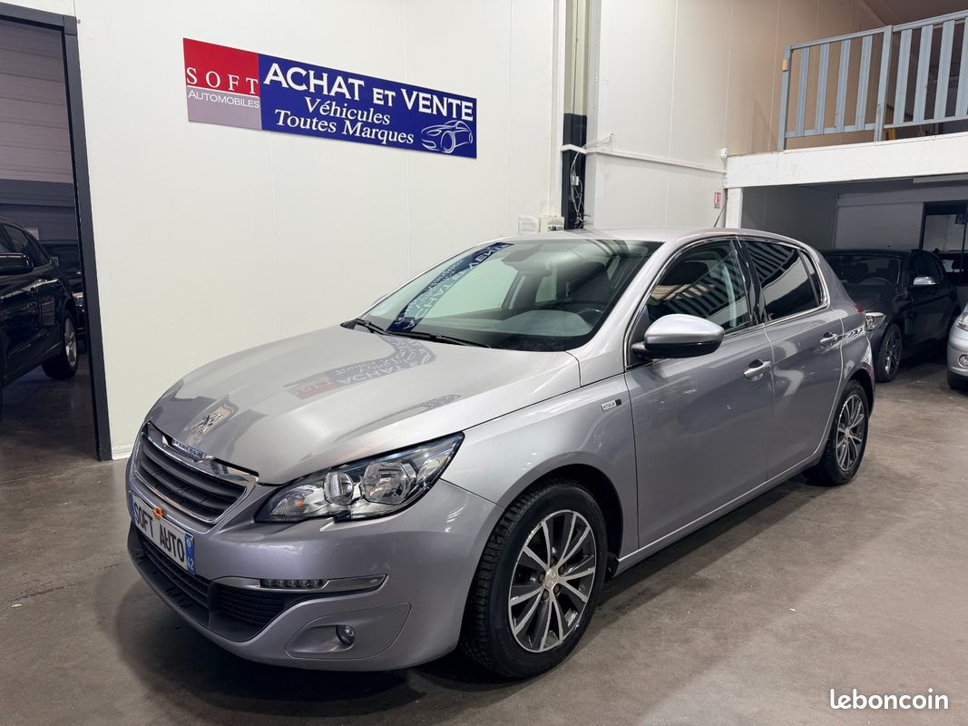 Peugeot 308 Style (image 1)