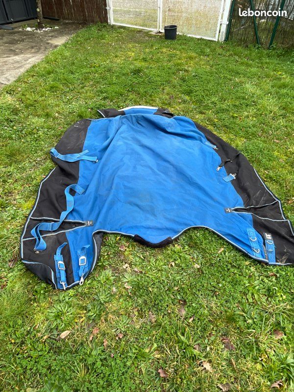 Couverture 150cm 150gr highneck Equitheme (image 1)