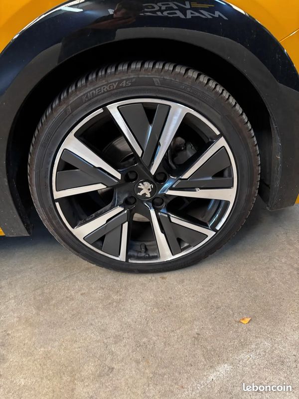 PEUGEOT 208 1.5 D 102ch GT-Line - 2020 - 86 000 km - carPlay - caméra de recul (image 23)
