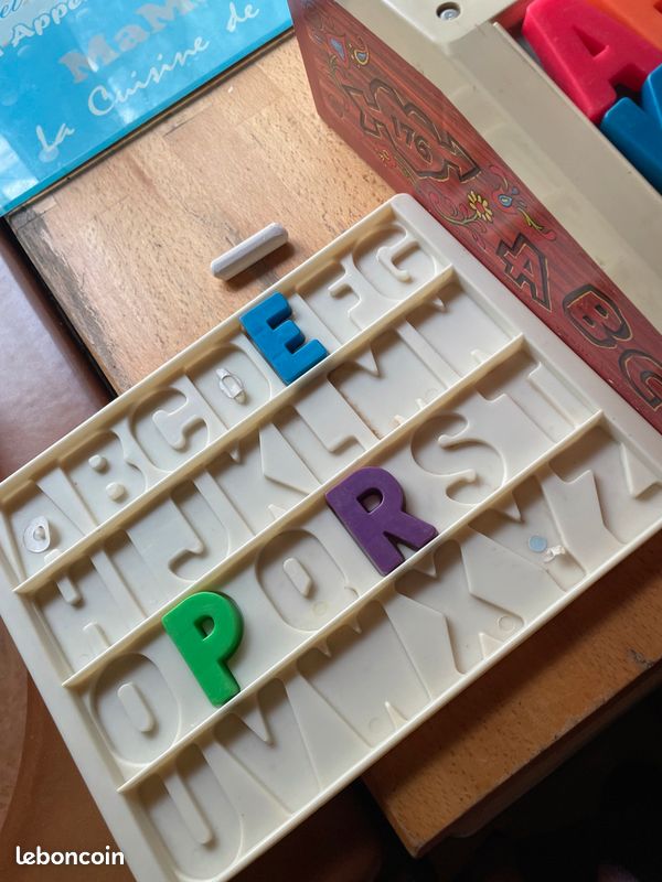 Jeu vintage Fisher price tableau alphabet collector (image 2)