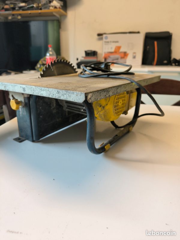 Coupe carreaux (image 2)