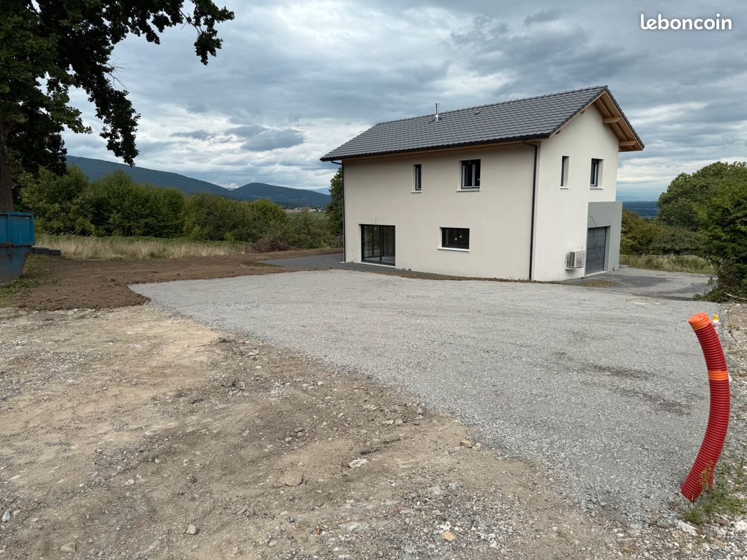 Maison 5 pièces 119 m² · à Pers-Jussy · 119 m² · 800 000 €
