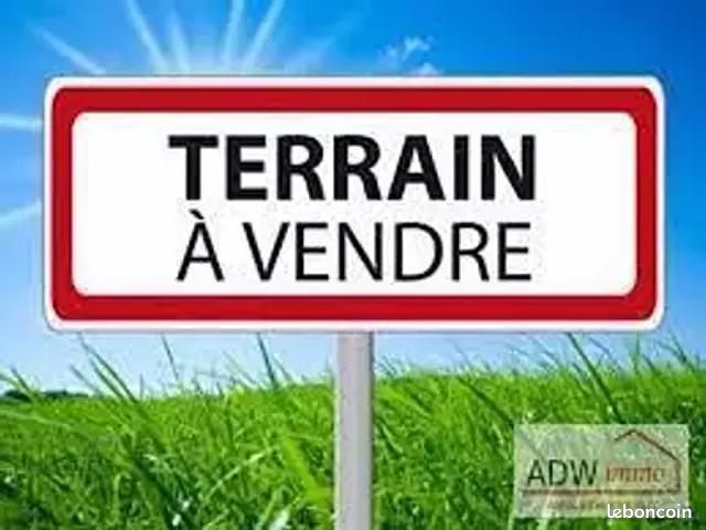 Terrain constructible · à La Cadière-d'Azur · 200 000 €