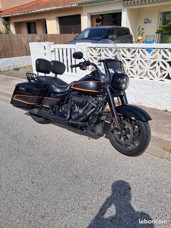 Vend Harley Davidson Road King Spécial Apex (image 1)