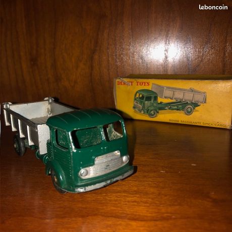 Dinky Toys Benne Basculante Simca Cargo - 1:43, Métal, Tracteur - Très Bon état Collectionneur