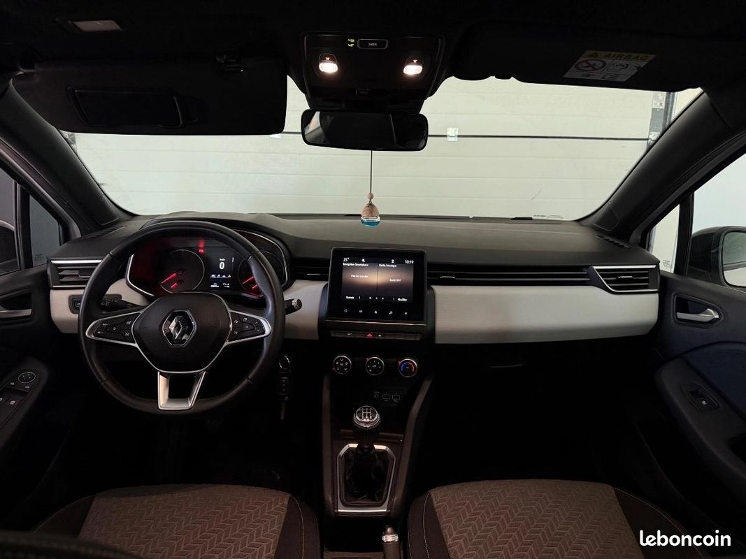 Renault Clio 1.0 SCE 65 LIMITED/ Entretien complet renault/ Carplay (image 23)