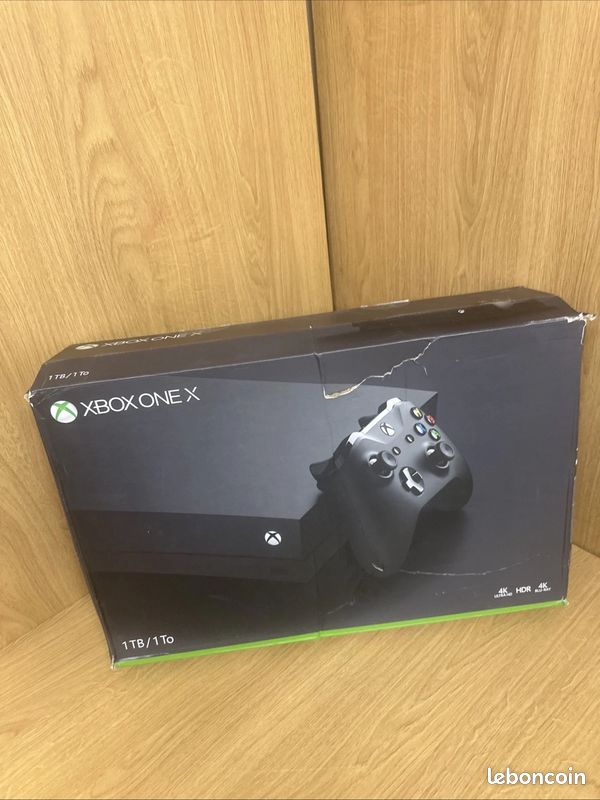 Boite Vide - Console Xbox One X Noire Réf 456- (image 1)