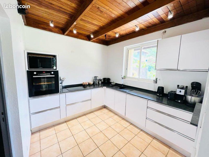 Maison 1 pièce 125 m² · à Remire-Montjoly · 125 m² · 2 790 €/mois