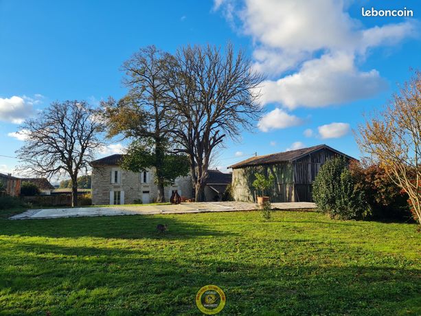Maison 9 pièces 220 m²