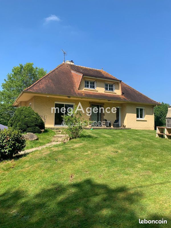 Maison 9 pièces 154 m² - La Petite-Boissière 79700 (image principale 0)