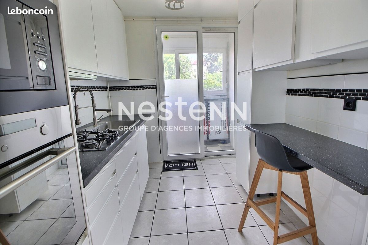 Appartement 4 pièces 69 m² · à Vénissieux · 69 m² · 150 000 €
