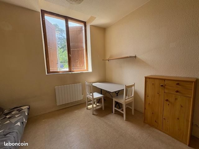 Appartement 1 pièce 16 m² · à Couzon-au-Mont-d'Or · 16 m² · 425 €/mois