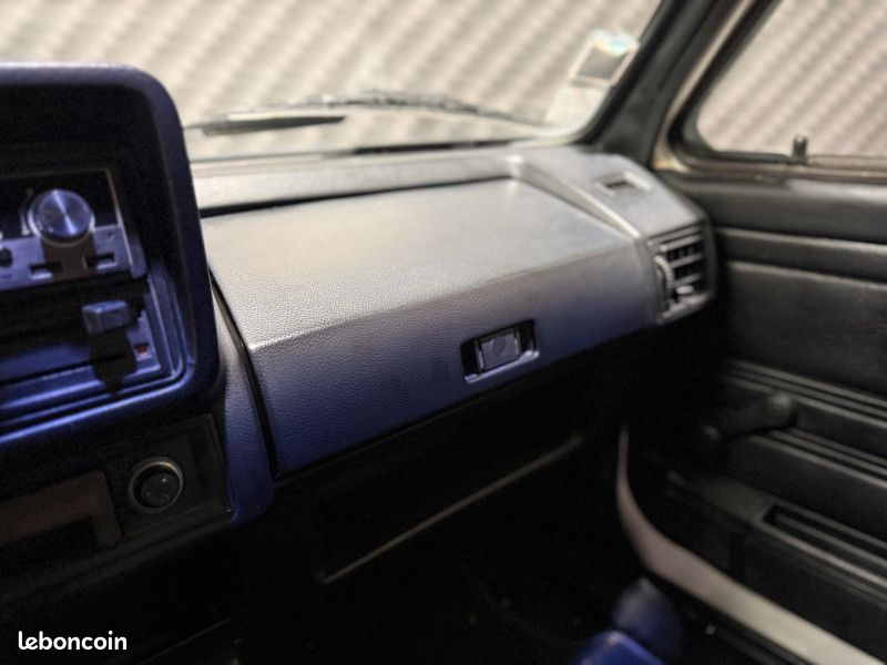 Volkswagen GOLF 1 GTI (image 11)