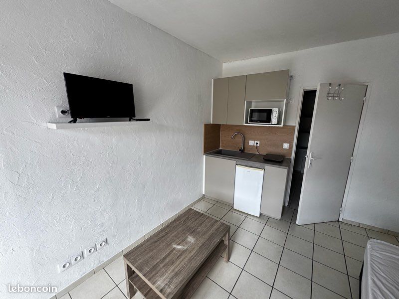 Appartement 1 pièce 22 m² · à Le Puy-en-Velay · 22 m² · 360 €