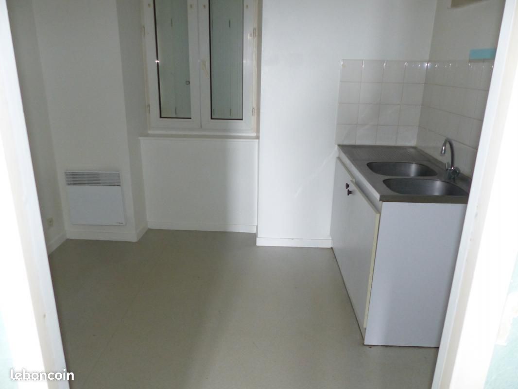 Appartement 4 pièces 69 m² - Chamboulive 19450 (image principale 6)
