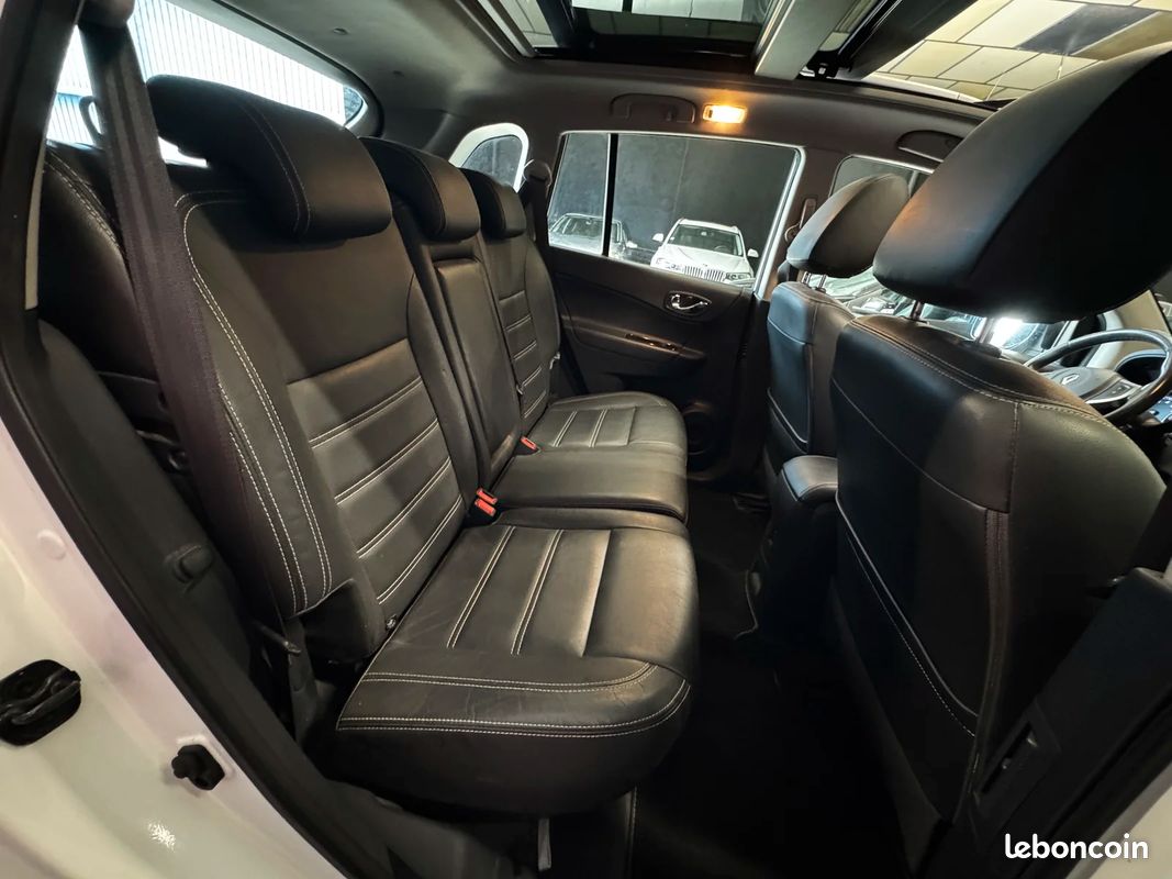 Renault KOLEOS Initiale LIMITED + ATTELAGE (image 28)