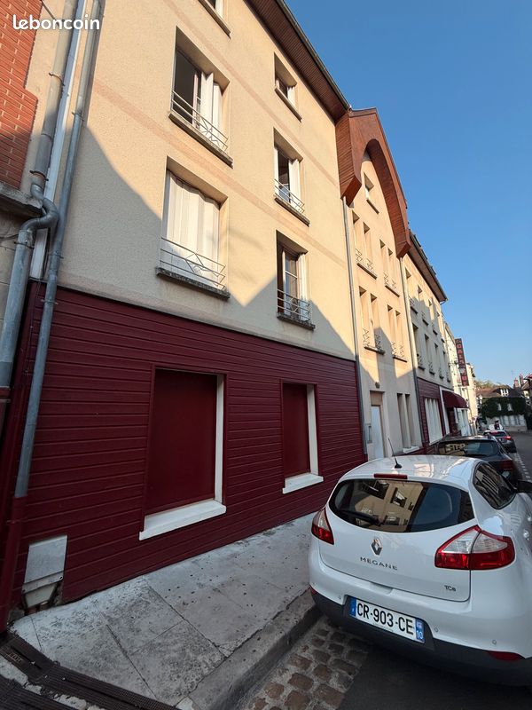 Appartement 1 pièce 18 m² · à Troyes · 18 m² · 385 €