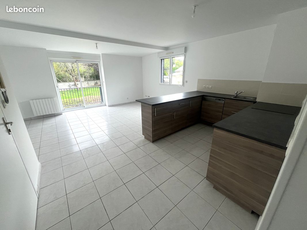Appartement 3 pièces 68 m² · à Rives-en-Seine · 68,3 m² · 650 €/mois