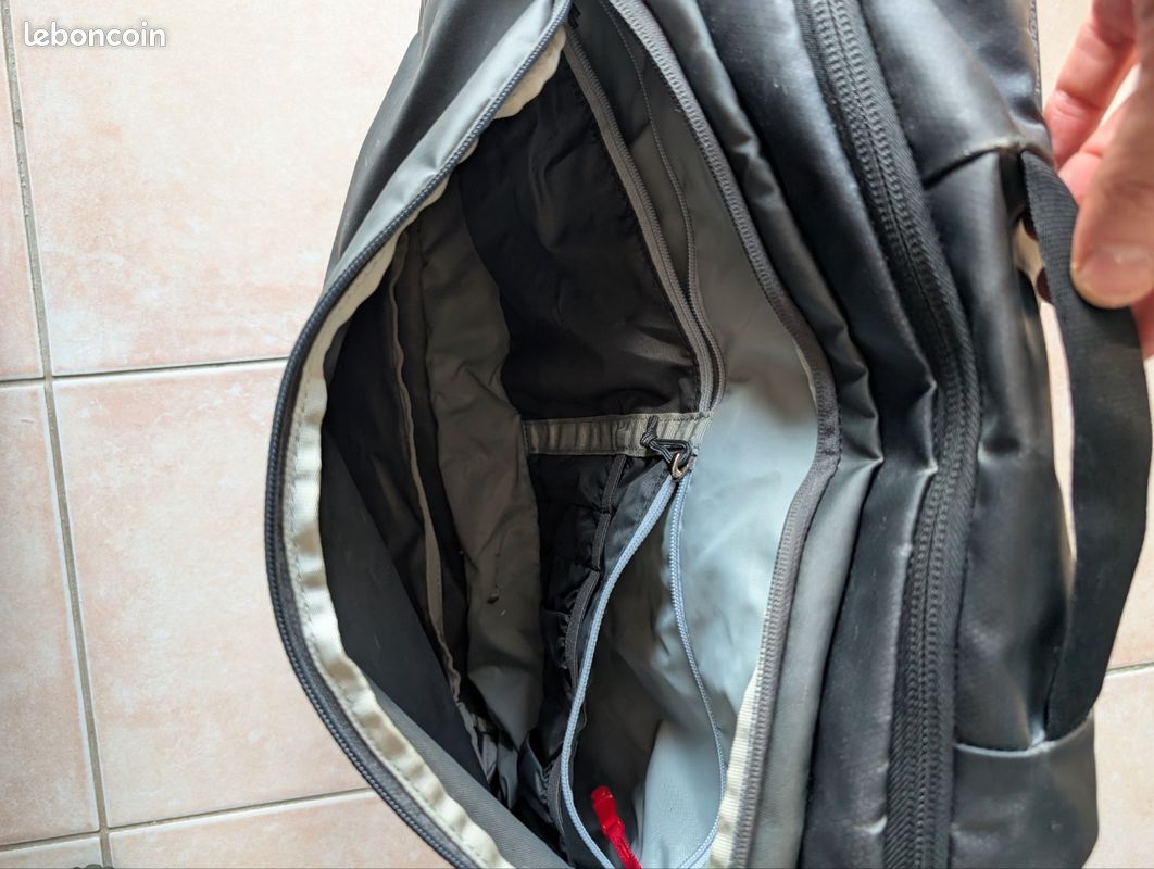 Sacoche ordinateurs et voyage 25L Osprey (image 2)