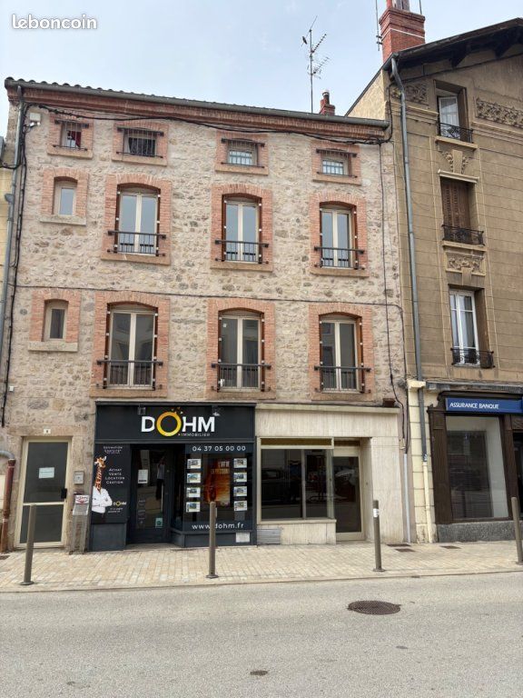 Immeuble 8 pièces 230 m² · à Saint-Bonnet-le-Château · 230 m² · 159 900 €