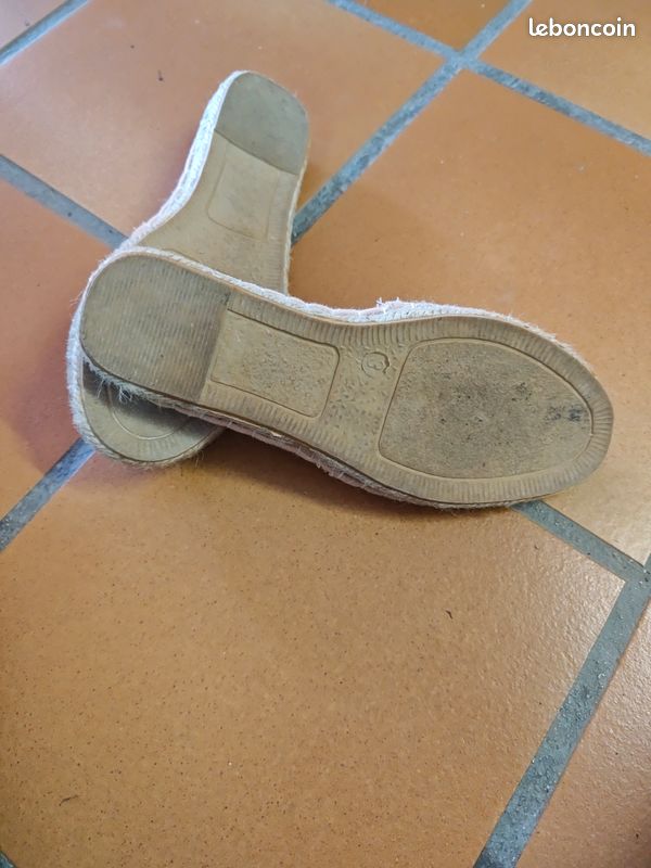 Espadrilles roses et dorées (image 2)