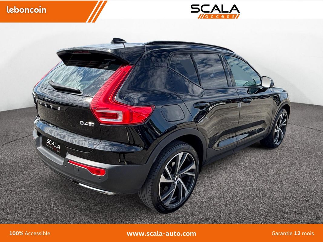 VOLVO XC40 D4 AWD AdBlue 190 ch Geartronic 8 Momentum (image 5)