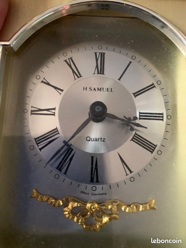 Horloge De Bureau H.Samuel, Dorée, Portable, Hauteur 19 Cm, Fonctionnement OK