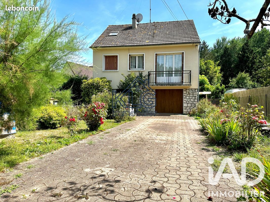 Maison 6 pièces 120 m² · à Jouy · 120 m² · 195 000 €