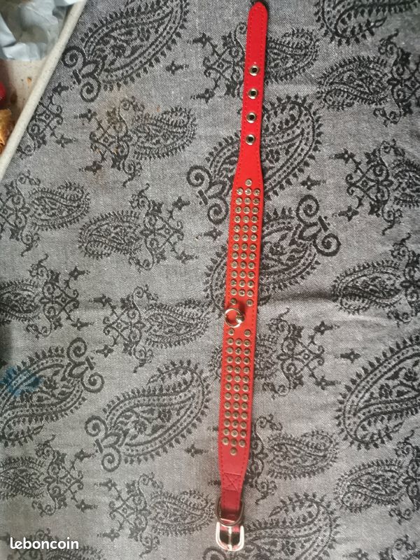 NEUF, très beau collier fantaisie rouge (image 1)