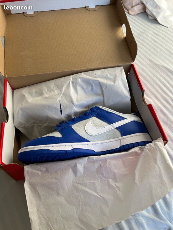 Nike Dunk Low taille 45 (image 5)