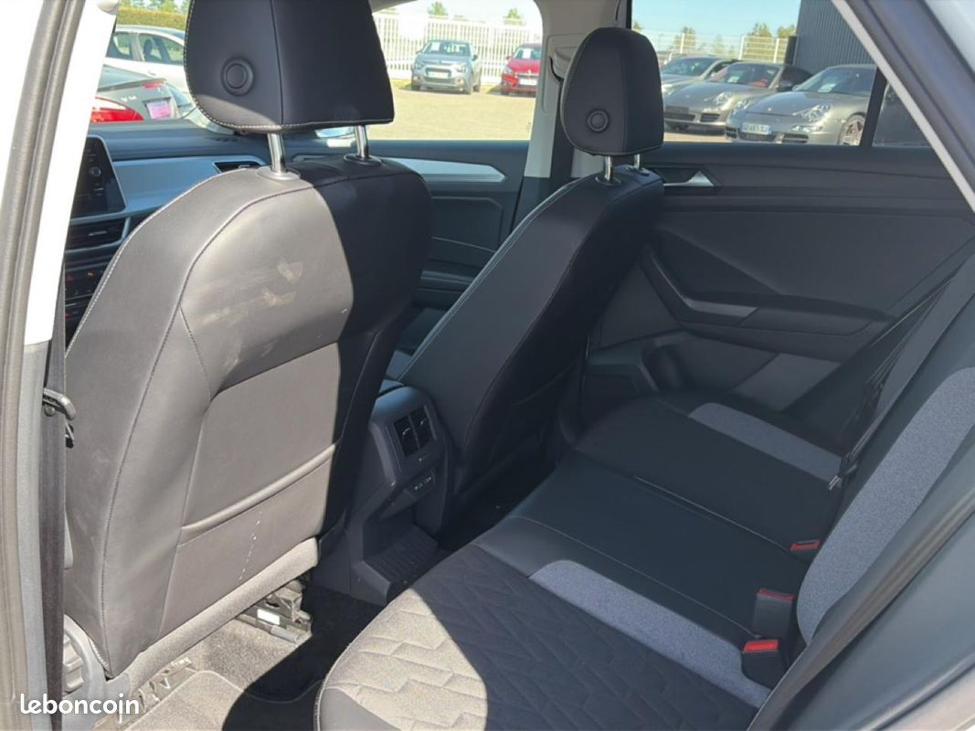 VOLKSWAGEN T-ROC 1.0 tsi 116 goal (image 23)