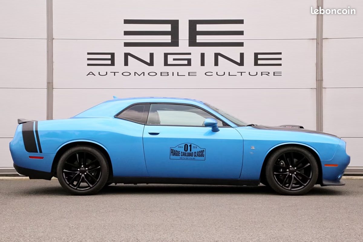 Dodge CHALLENGER Scat Pack 6.4 V8 HEMI 492 ch – BVM – Shaker – Caméra – 12 900 km (image 8)