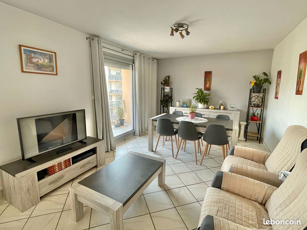 Appartement 4 pièces 82 m² · à La Verpillière · 82 m² · 180 000 €