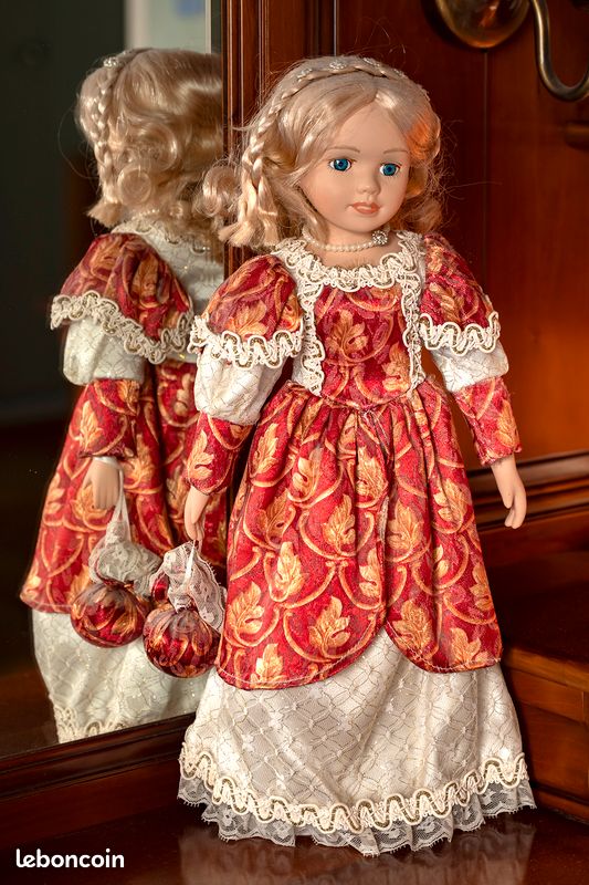 Lot de poupées (image 1)