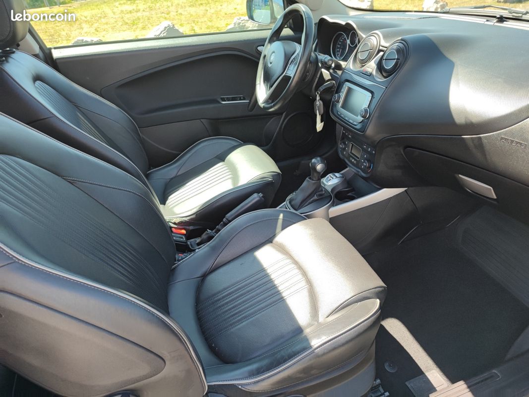 ALFA ROMEO MITO SERIE 3 MY18 1.4 TB MultiAir Start Stop 140 Alfa TCT Imola (image 8)