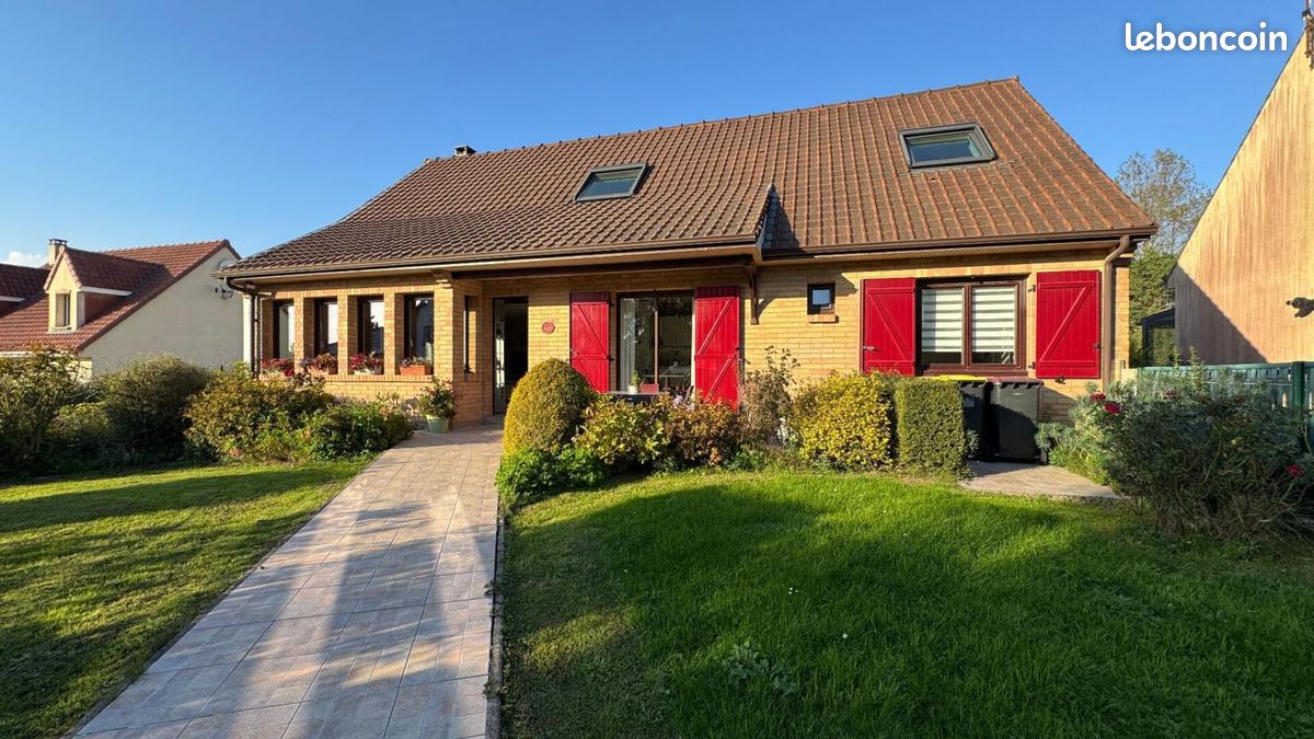 Maison 7 pièces 155 m² · à Ferques · 155 m² · 316 500 €