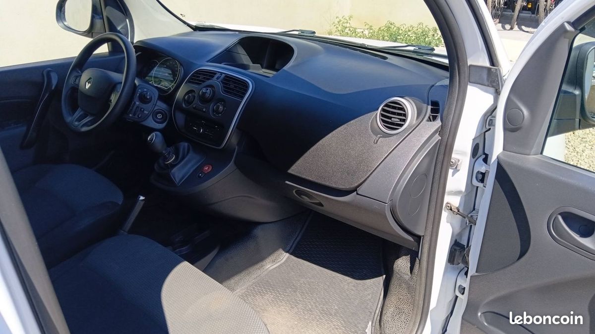 Renault Kangoo 1.5 dCi 110 Business (image 10)