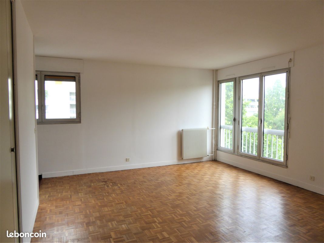 Appartement 1 pièce 40 m² · à Cergy · 40 m² · 810 €/mois