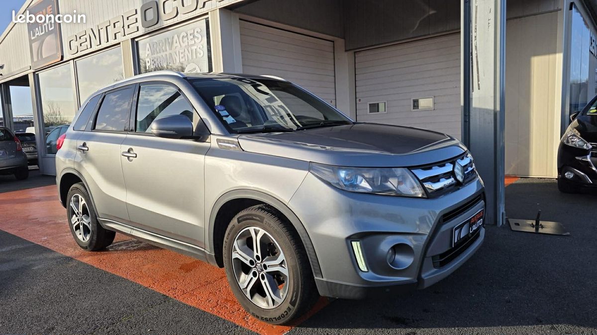 Suzuki VITARA 1.6 VVT PACK AUTO (image 17)