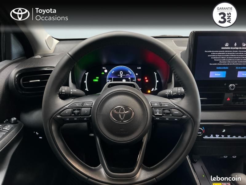 Toyota Yaris 116h Design 5p MY26 (image 5)