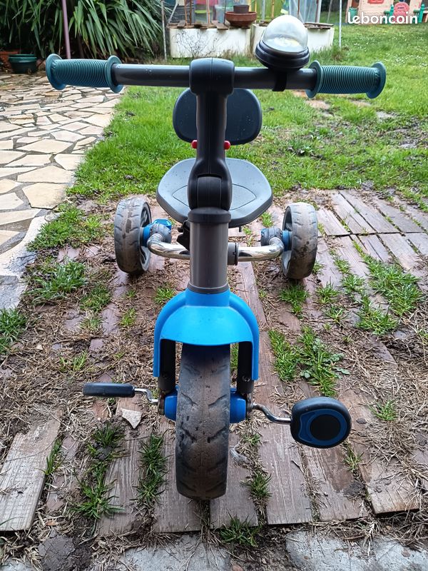 Tricycle (image 2)