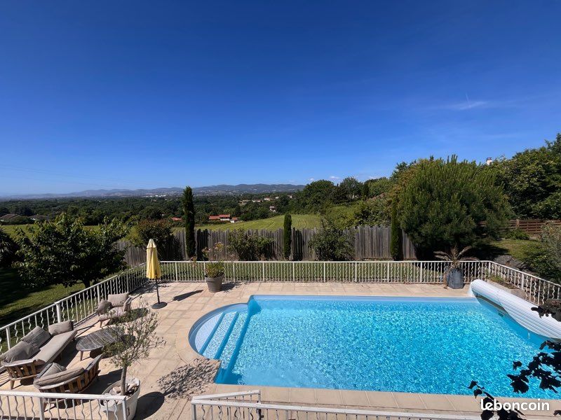 Appartement 6 pièces 192 m² · à Dardilly · 192 m² · 845 000 €