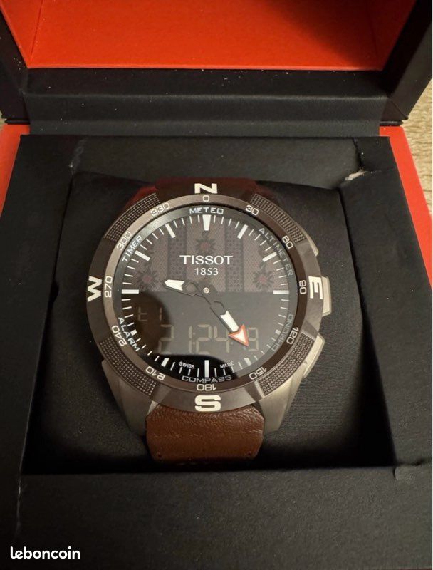 Montre Tissot T-Touch Expert Solar / Swiss Edition / T1104204605100 (image 2)