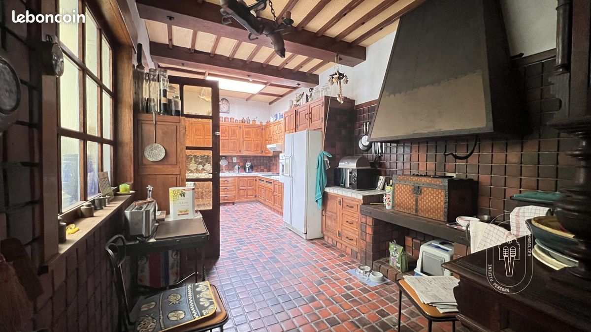 Maison 8 pièces 218 m² (image 8)